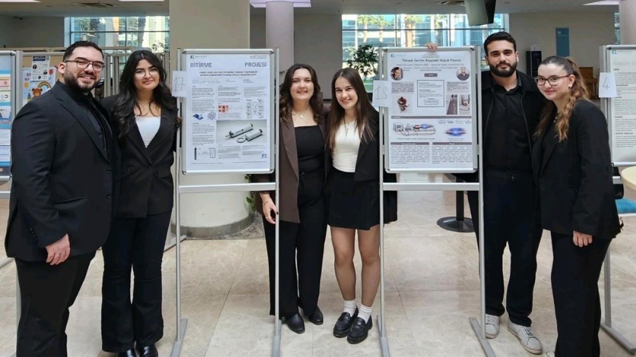 İZMİR BAKIRÇAY ÜNİVERSİTESİ ÖĞRENCİLERİNDEN AFETLERE YÖNELİK YERLİ VE YENİLİKÇİ PATENT