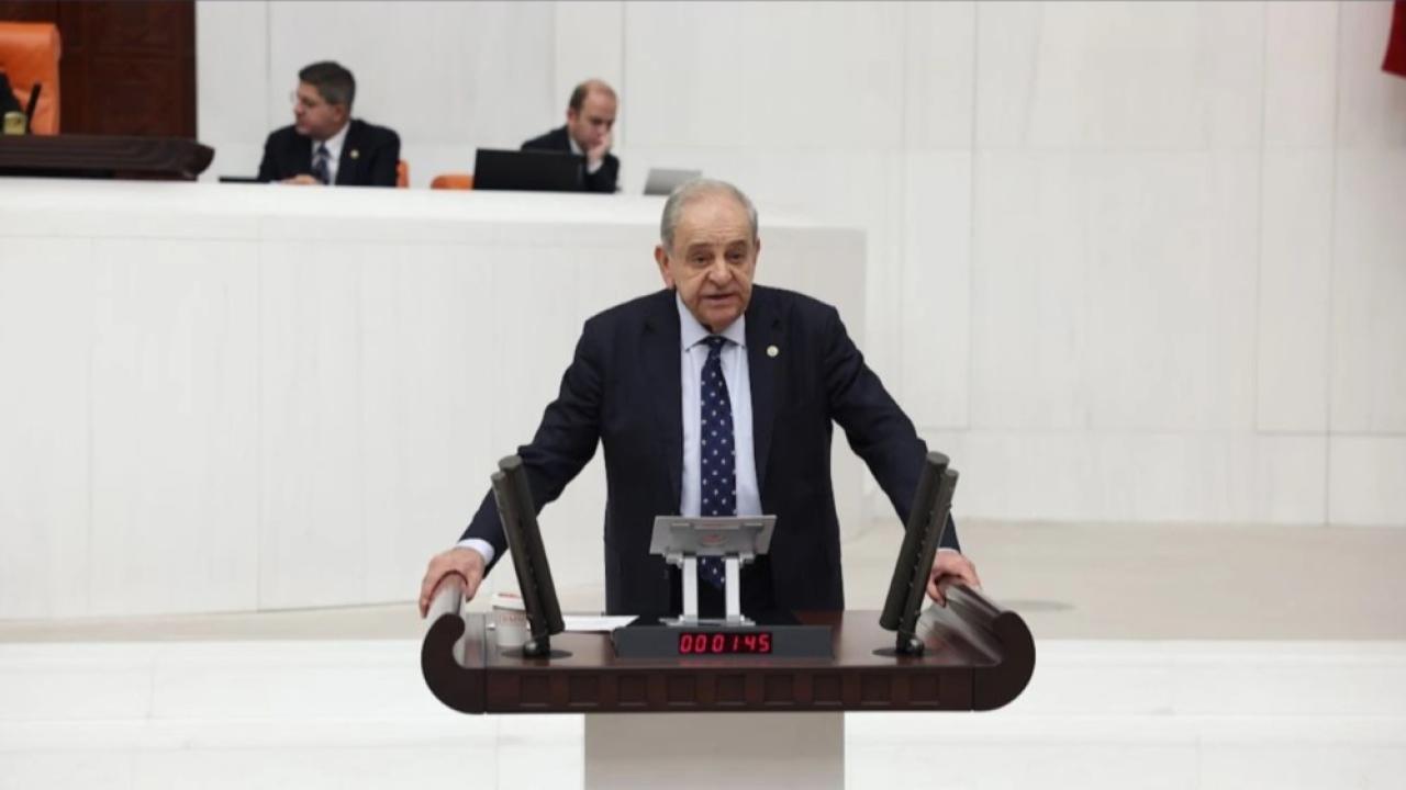 Nalbantoğlu’ndan hükümete İzmir tepkisi: Diz çöktürmeye çalışıyorlar!