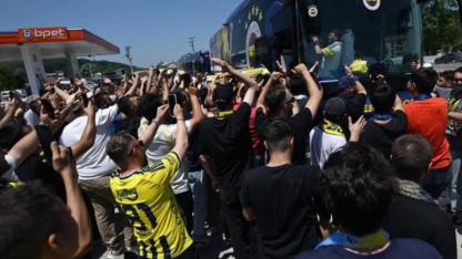 Fenerbahçe'nin kamp kadrosu belli oldu! Mert Hakan detayı