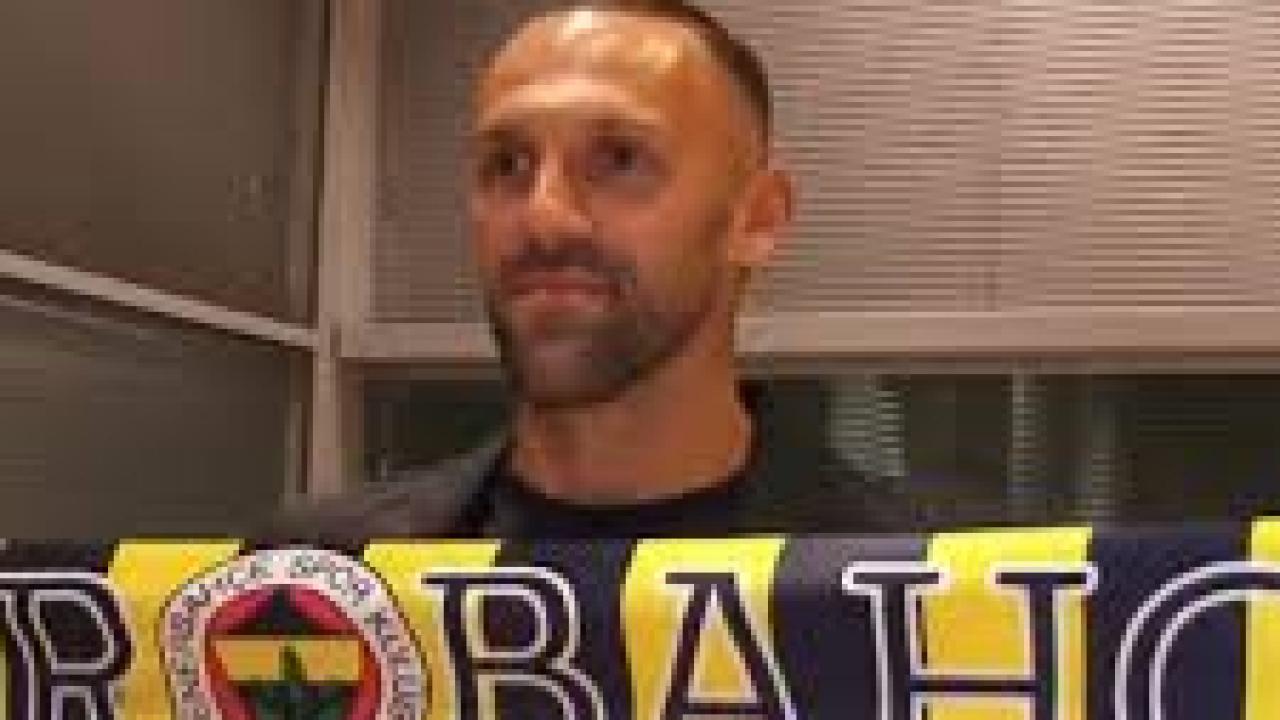 Fenerbahçe’nin yeni transferi Vedat Muriqi İstanbul’a geldi
