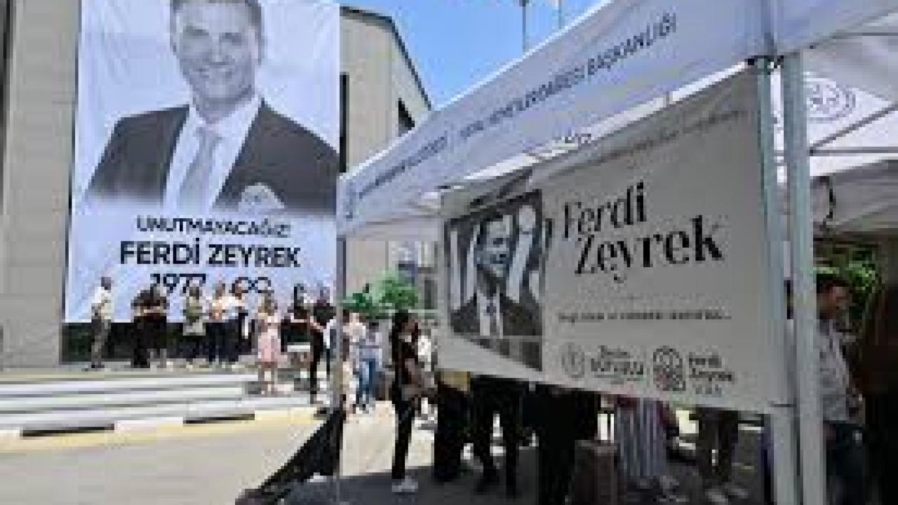 Manisa Belediyesi Ferdi Zeyrek için 17 ilçede lokma hayrı düzenlendi!