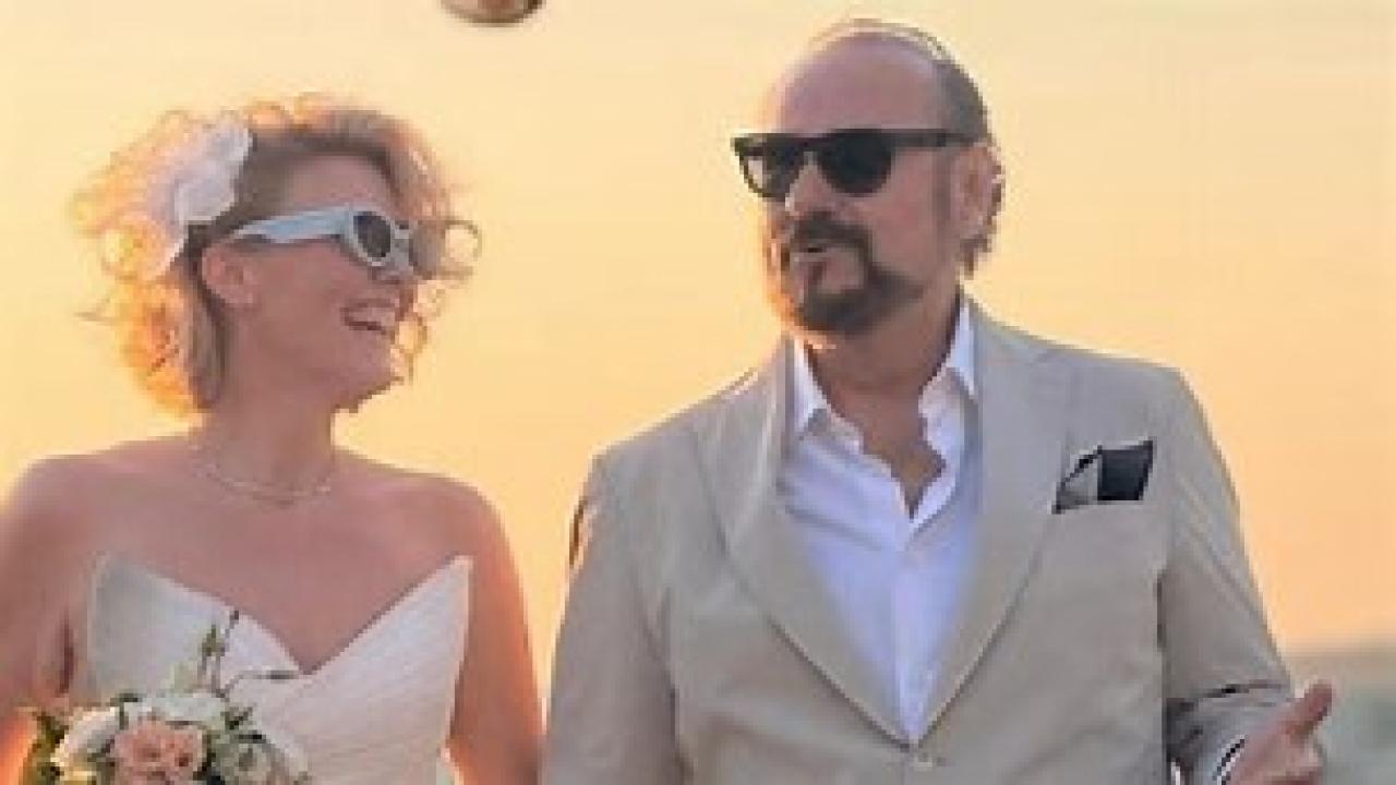 Tenor Hakan Aysev, 7. kez evlendi