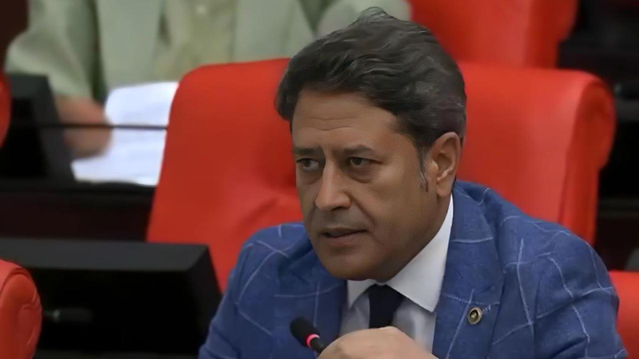 Ali Şahin’den dayanışma mesajı: Venezuela da Karakas da bizim acımız