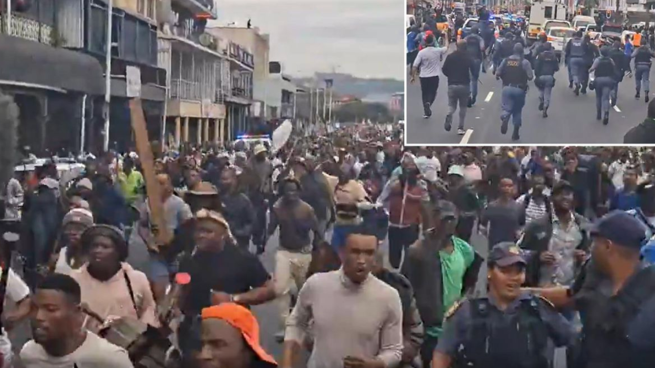 Güney Afrika'da binlerce kişi sokaklarda! Tek talepleri yabancıların gitmesi