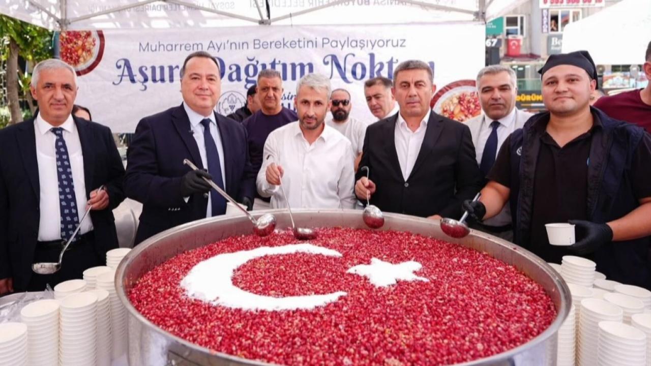 Manisa Büyükşehir’den Muharrem Ayında 20 Bin Kişiye Aşure İkramı