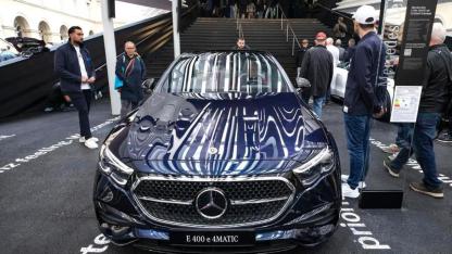 Mercedes-Benz'te Dikkat Çeken Tablo! EV Satışları Yükseldi, Binek Araçlar Geriledi