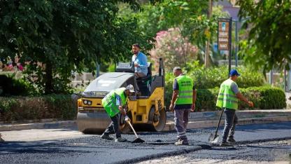 Narlıdere'de Sürücüler ve Yayalar İçin Güvenli Ulaşım Hamlesi
