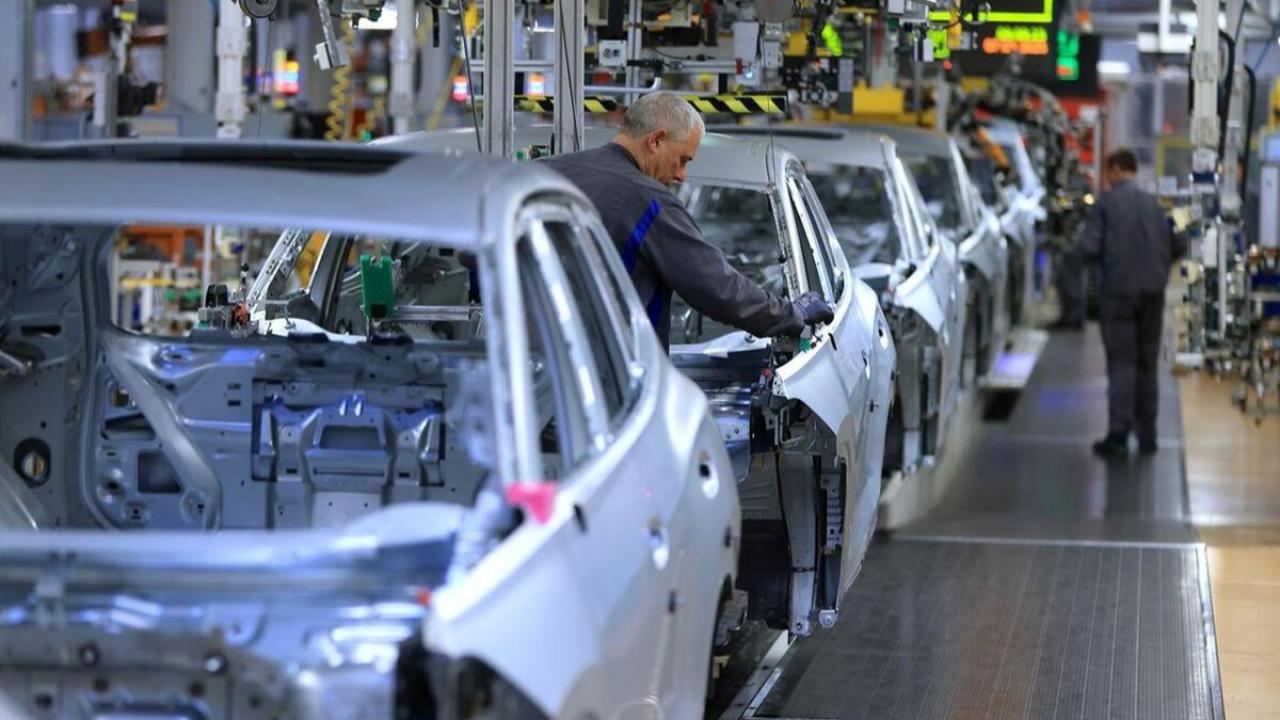 Otomotiv Sektöründe Büyük Darbe: 50 Bin Kişiyi Etkileyecek Karar