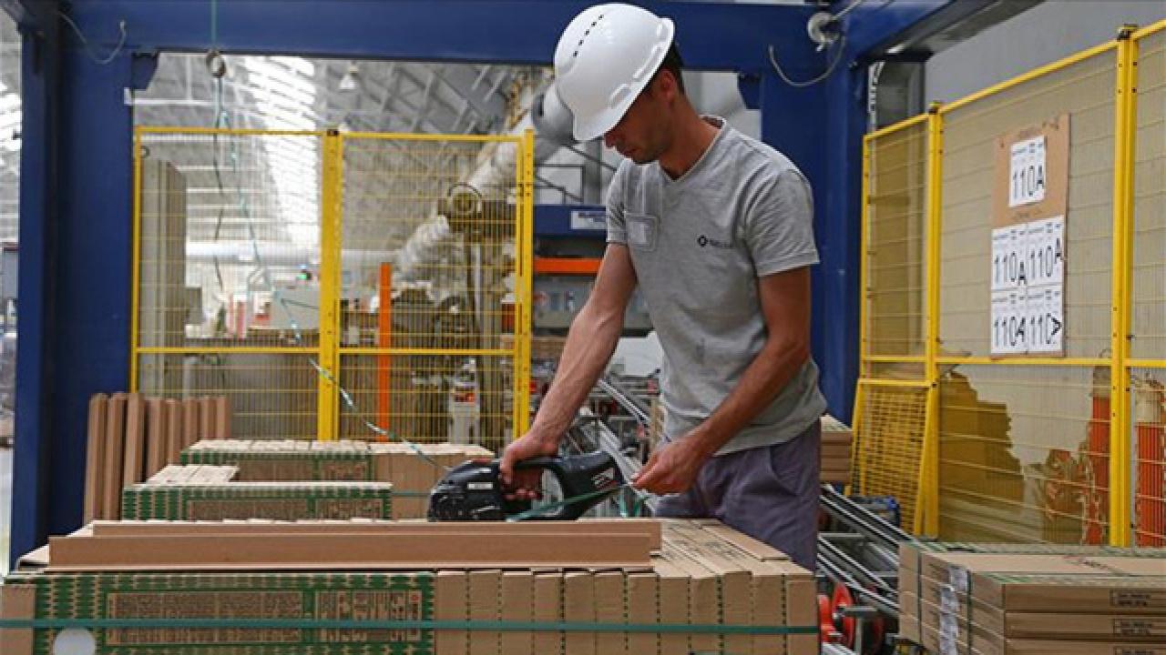 Sanayi üretiminde Mayıs ayında düşüş yaşandı
