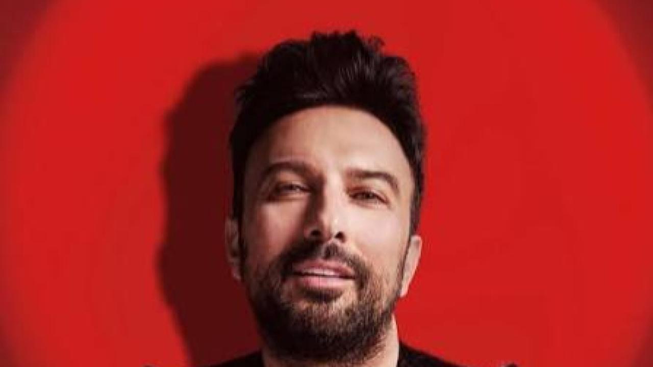 Yaza Damga Vuran Değişim! Tarkan'ın Yeni İmajı Çok Konuşuldu